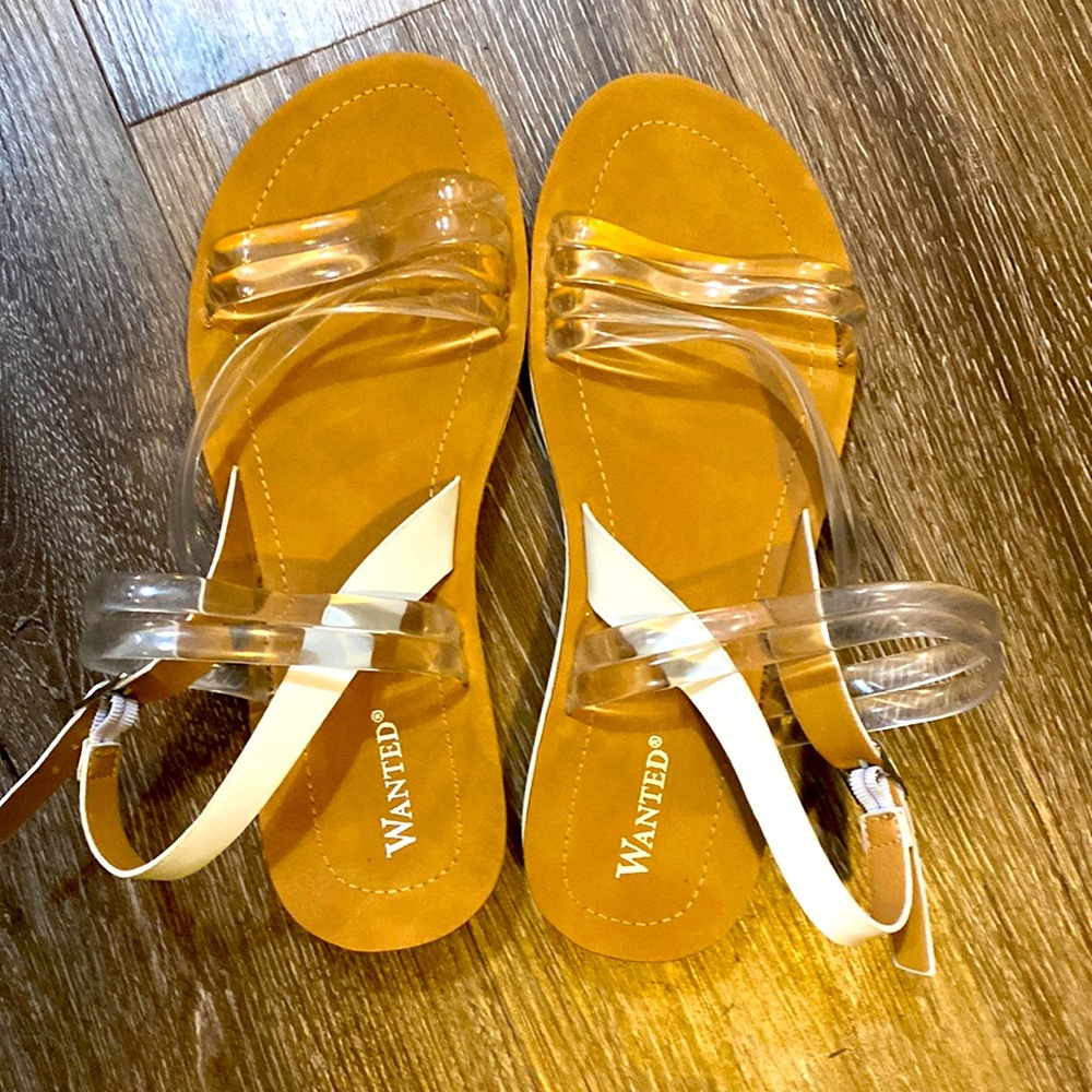 NWOT Jelly and leather strapped sandals